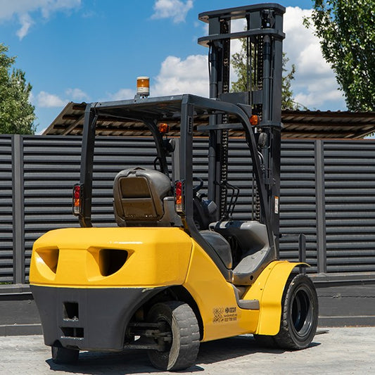 Восстановленный бензиновый вилочный погрузчик FG30HT-15