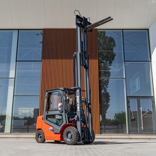 Дизельный вилочный погрузчик CPCD25-Q17K2 ZSM450