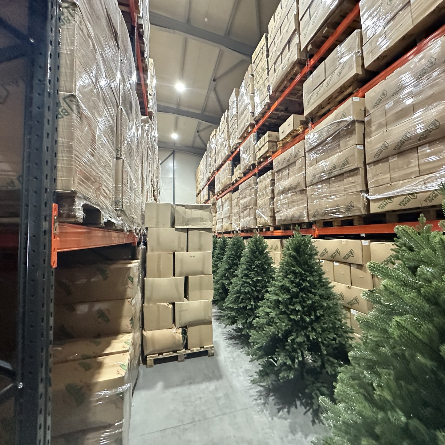 Система стеллажей для поддонов