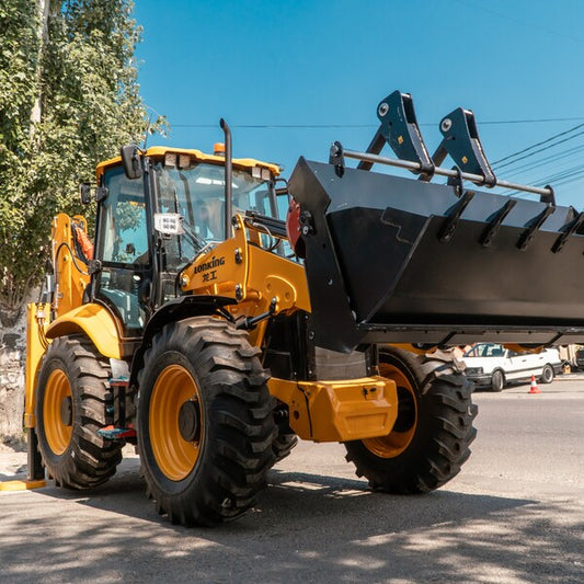 Экскаватор-погрузчик 84C