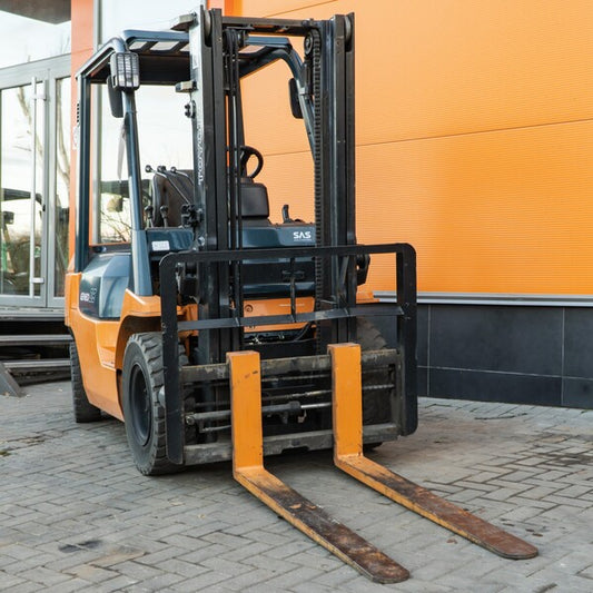 Восстановленный бензиновый вилочный погрузчик FG20C-12