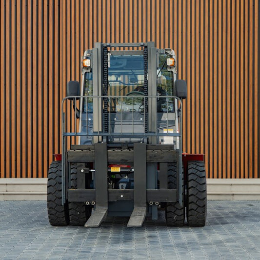 Дизельный вилочный погрузчик CPCD55-QC7G3 M300