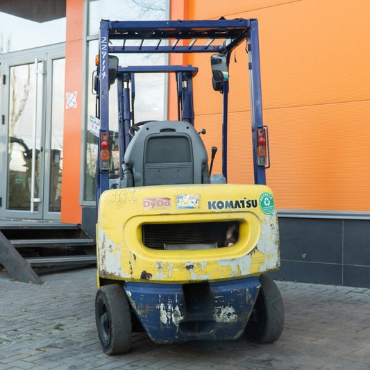 Восстановленный бензиновый вилочный погрузчик FG15LC-16