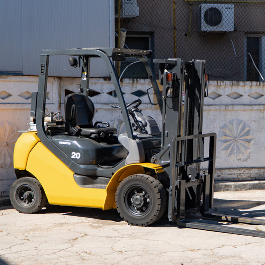 Восстановленный бензиновый/газовый вилочный погрузчик FG20T-17