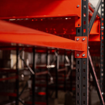 Металлическая стеллажная система для мезонина