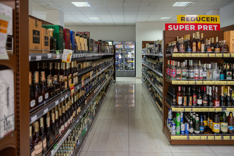 Proiect Rafturi Comerciale AlcoMarket