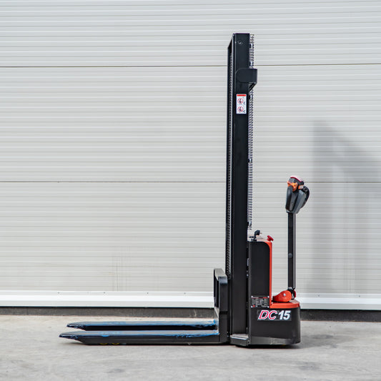 Электрическая тележка для поддонов с мачтой CDD15J-Li ZSM460